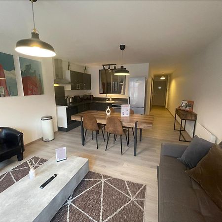 Hypercentre, Calme, Cosy - Le Saint-Pierre Apartment ปงตาร์ลีเย ภายนอก รูปภาพ